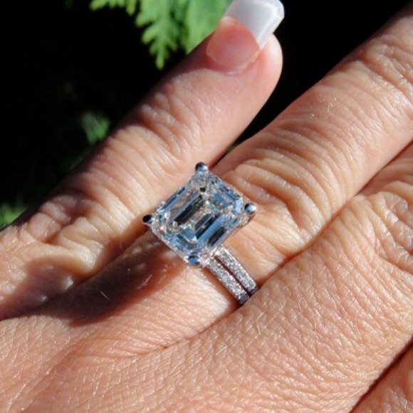 4ct White Sapphire Engagement Ring Set - Picture 5 of 6